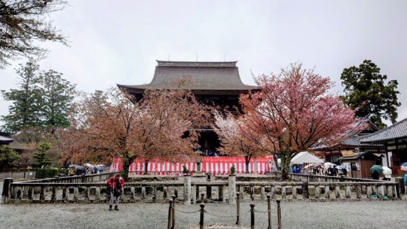 金峯山寺蔵王堂の正面外観（世界遺産・吉野山）